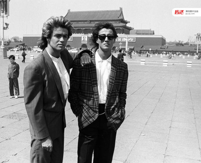 弄潮儿 | 40年追星路,从给我签个名到我想嫁