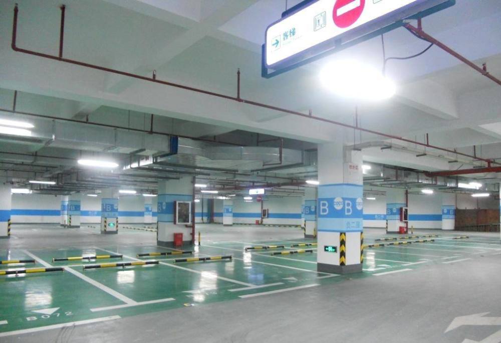 找不到路边停车位,如何不被贴罚单?学会这3招