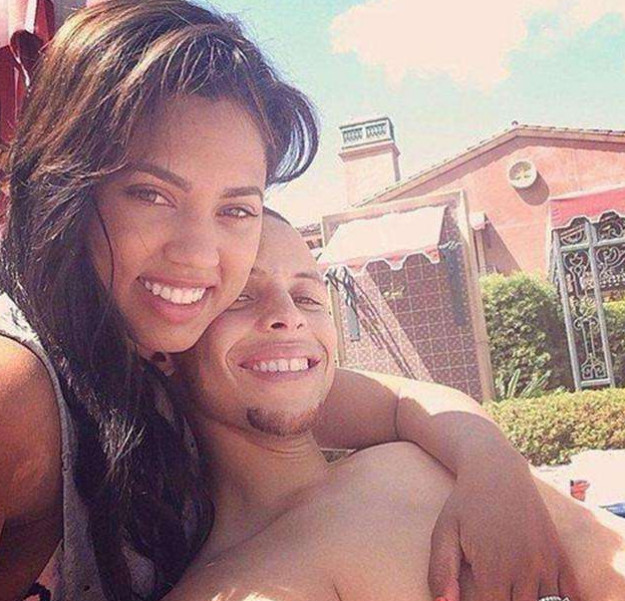 库嫂在休斯敦开新餐厅 美食皇后变商界女强人