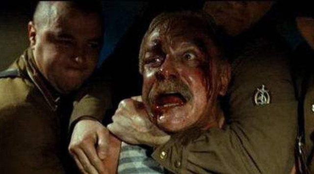 豆瓣8.7分的电影,走进《毒太阳1》,体味其中的意蕴