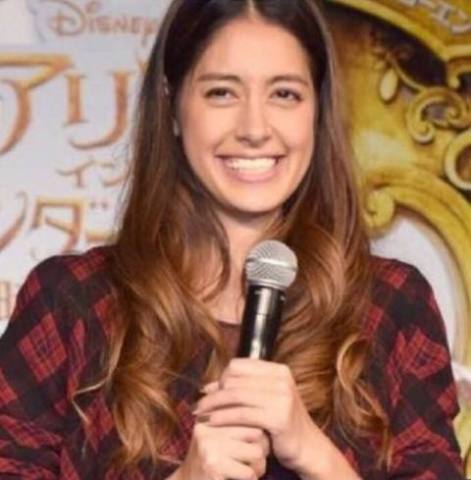 日本名模森泉升级当妈,与和尚奉子成婚,现实版的《朝5晚9》来了