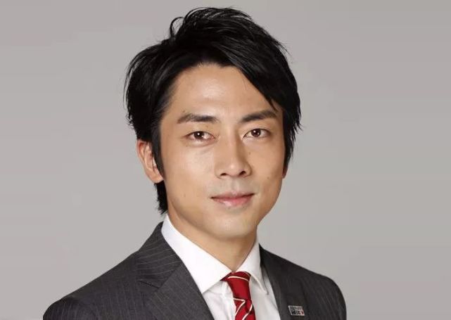 颜值高,背景强,这位"官四代"会成为下一任日本首相吗?