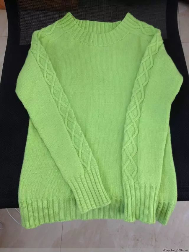 从上往下编织漂亮圆领衫编织教程