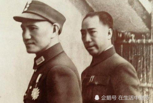 戴笠为了逼供女间谍就范,常使用潜龙入凤这一