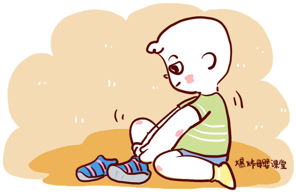 夏天这两种鞋子,穿久了影响孩子体态发育,第二种很多家长都在买