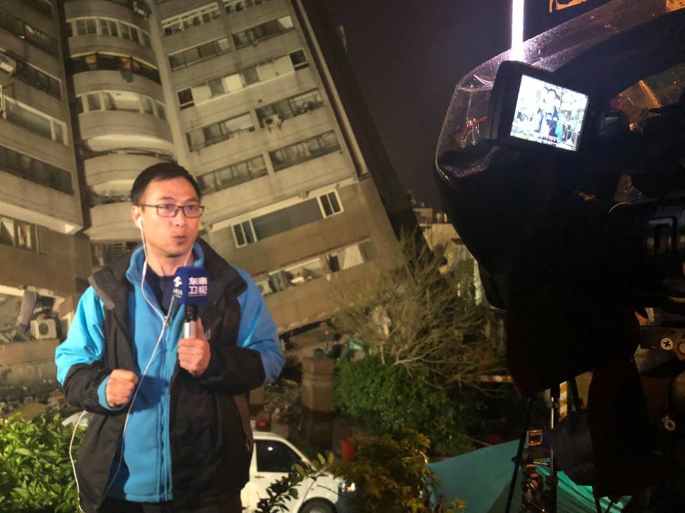 民进党当局驱逐2名东南卫视驻台记者限今日离境