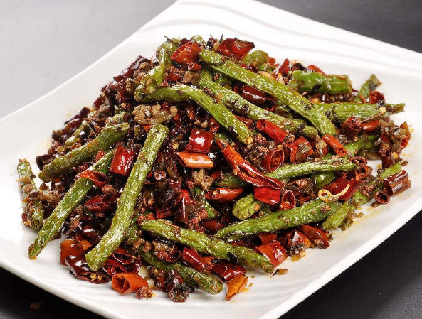 煎豆角是个耐心活,吃饭不简单啊!