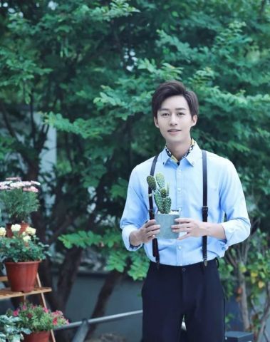 《爵迹2》宣布撤档、芒果TV吃鸡综艺《勇敢