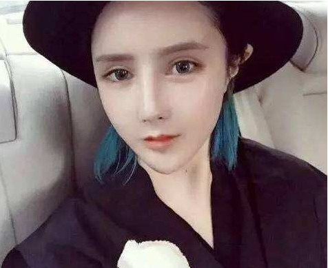 曾经爆红的"非主流,现状引热议"忘了爱哥"娶白富美老婆
