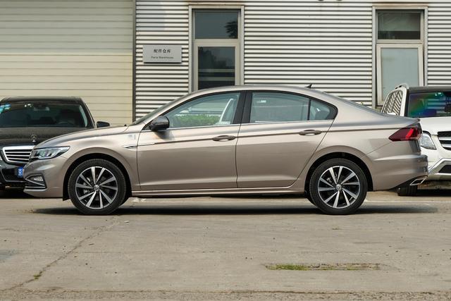 2020款大众宝来登场,还买什么bba?