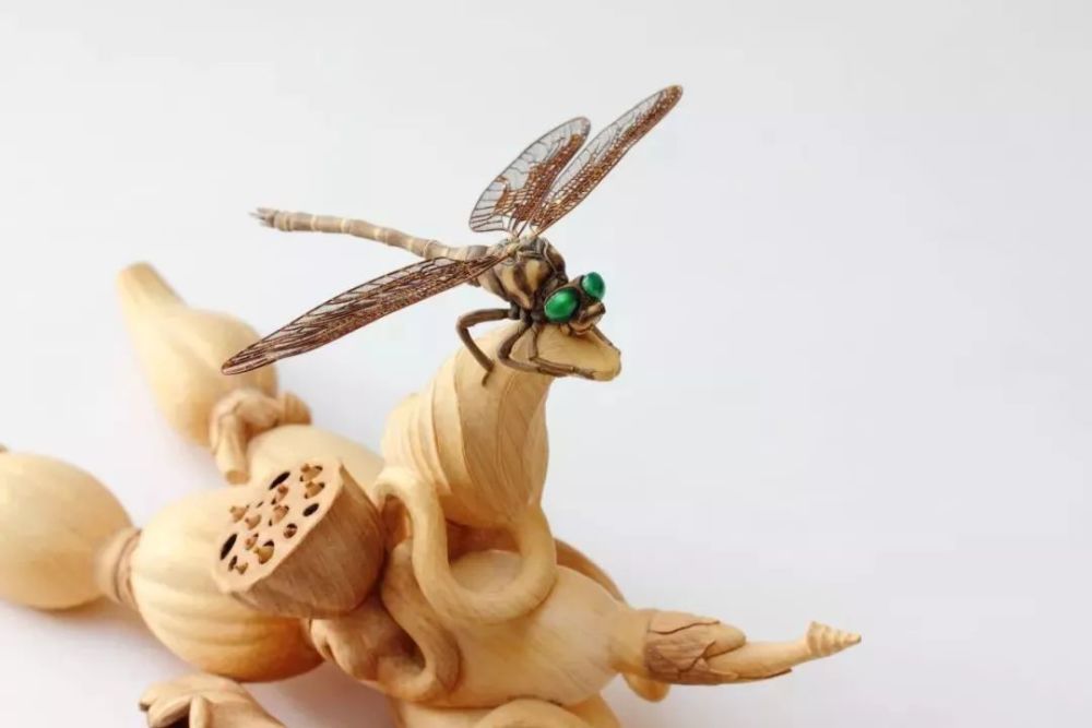 大竹亮峯|80后小哥雕出“活”龙虾，刀工变态、难辨真假，还原度100％！