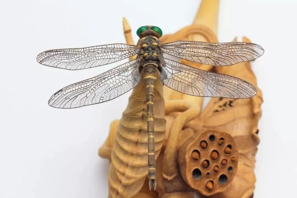 大竹亮峯|80后小哥雕出“活”龙虾，刀工变态、难辨真假，还原度100％！