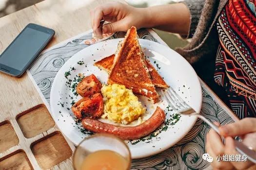 这7种食物减脂期必须要戒掉！有你爱吃的吗？