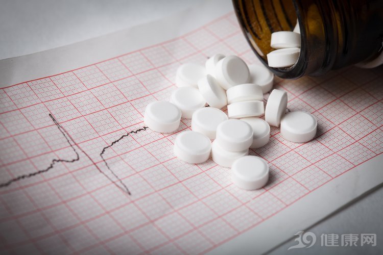 心力衰竭|所有的猝死都是“蓄谋已久”！腿上若出现2个信号，随时没命！