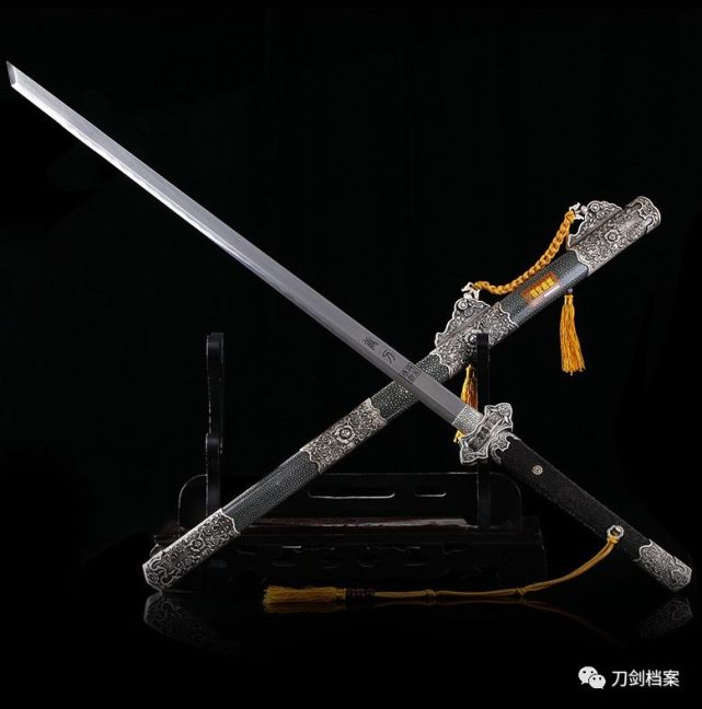 唐刀和汉剑 谁更能代表中国冷兵器史上的巅峰之作 陌刀 唐刀 唐朝