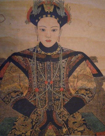 慈禧年轻时画像咸丰初年,开始掌控权力的咸丰帝第一次给自己展开了