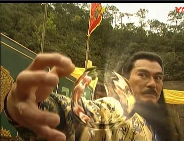 风云:雄霸师兄修炼三分归元气,绝无神的师兄拳破虚空,谁更强?