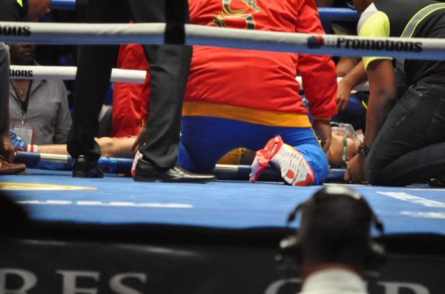 吕斌硬战12回合最后10秒被tko 赛后昏迷被抬出场|吕斌|10秒|拳击|tko