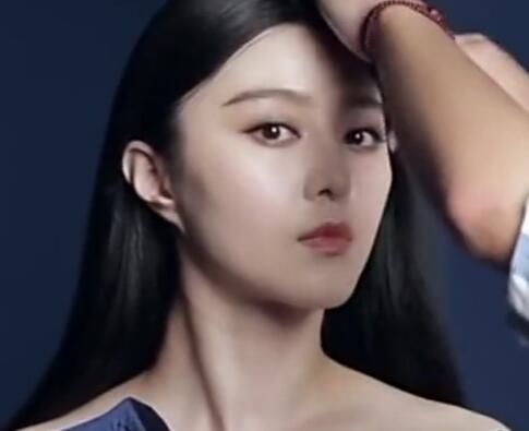 助理欺负范丞丞,范冰冰被造谣,范氏姐弟今年夏