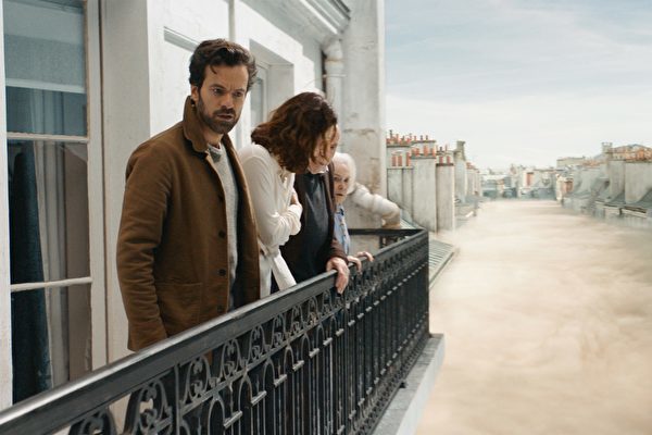 大片《全面霾伏》预言未来毒霾 孩子只能住密