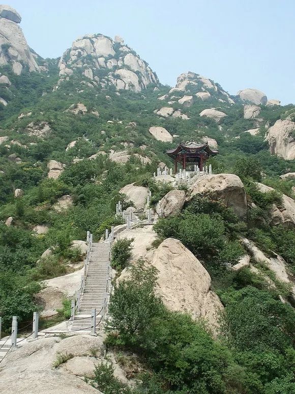 北京|就在京城近旁！这个充满原始风光野性美的乐园，享有京城“绿肺”之称！