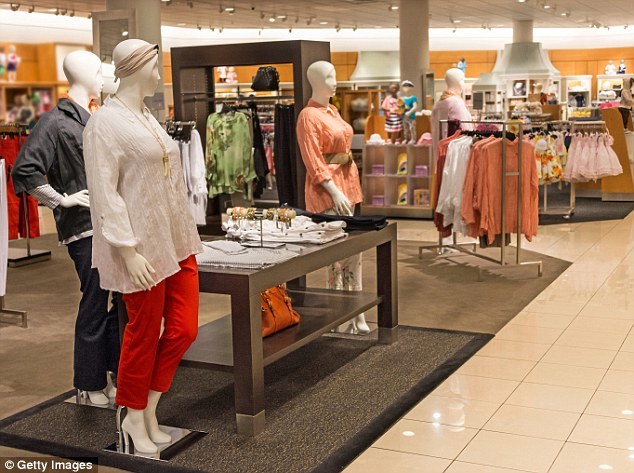 大码衣服会让女性显瘦还是显胖?英博士研究结