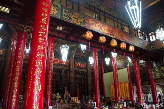 台湾哪吒三太子庙宇覆鼎金保安宫