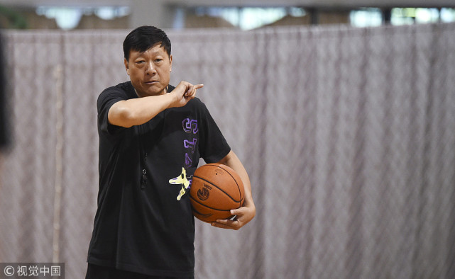 李秋平:上海进入状态不太快 对决广厦会有难度