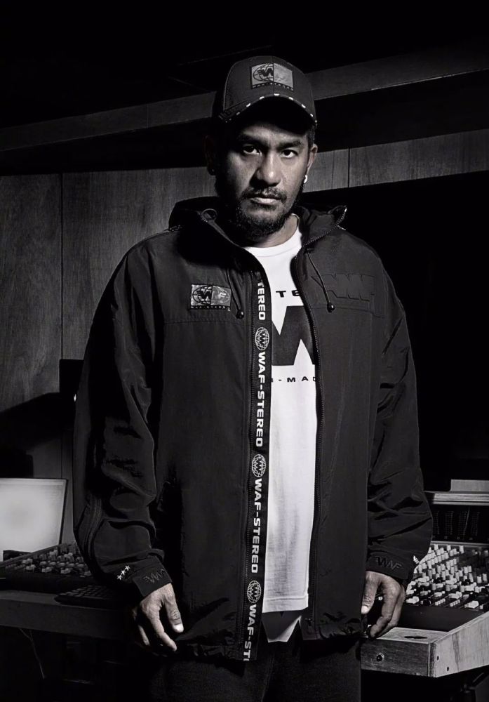 张震岳:45岁的他,依然是个"雅痞少年"