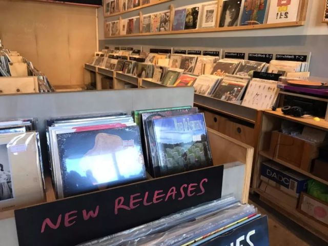 澳洲少年四兄弟乐队爆红:天生爱摇滚