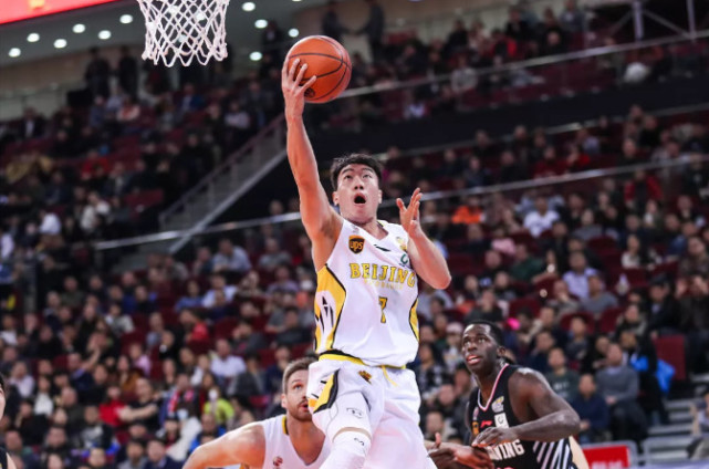 李雪松已从北控离队本文来自公众号:北京控股篮球俱乐部每年的休赛期