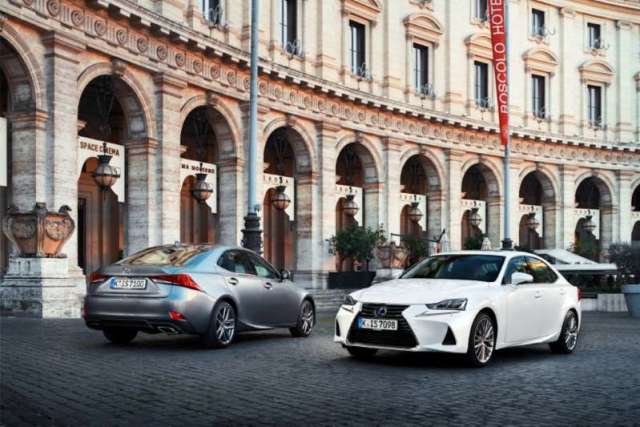 搭载全新2 4四缸涡轮增压 Lexus Is尺寸轴距加大2020问世 腾讯网