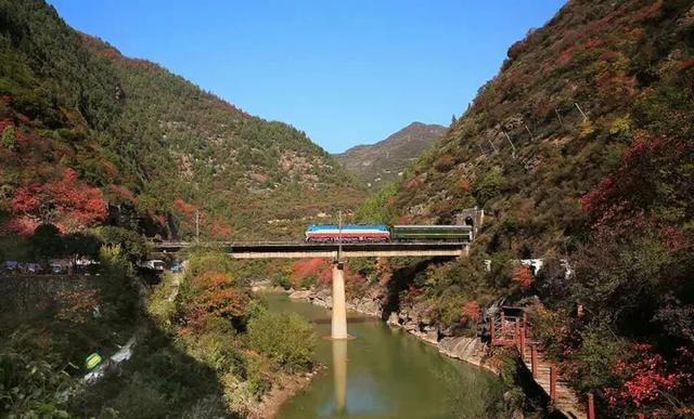 中国第一条电气化铁路——宝成铁路_大秦网_腾讯网