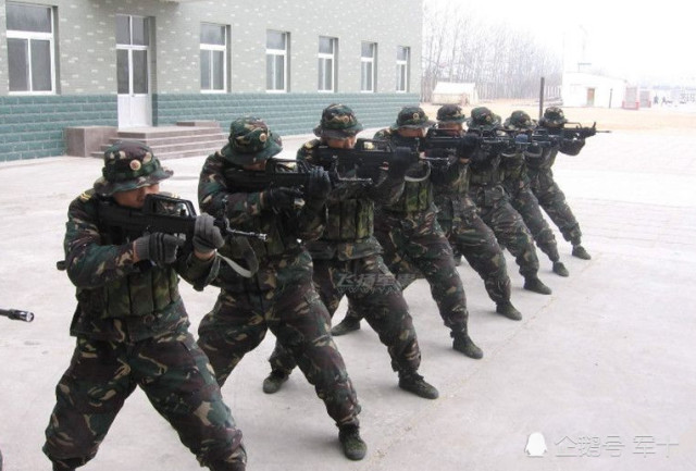 解放军特种兵工资高吗?