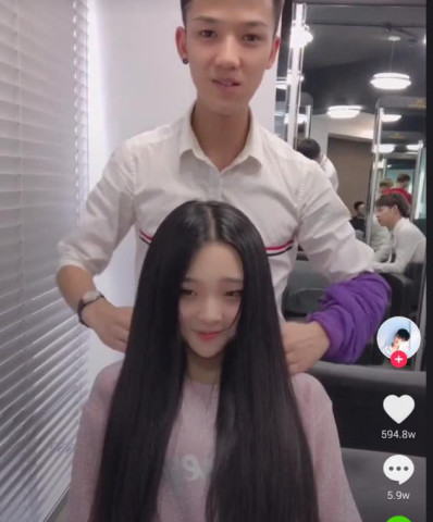 抖音"白眼妹妹"曝红,只是拉开了头发,白眼就翻到极致了