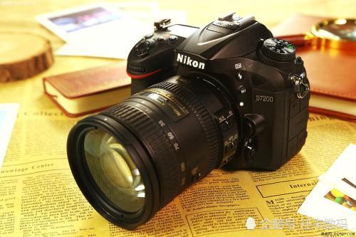 大部分单反都只有2000w像素左右,跟手机比怎