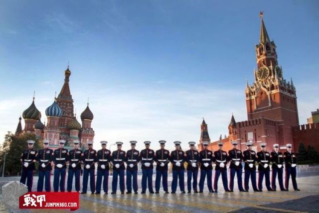 美国驻华大使馆楼顶那些持枪的人到底是谁?