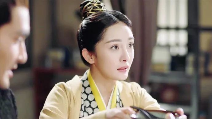 扶摇里这么普通的古装造型 杨幂竟然也能穿得