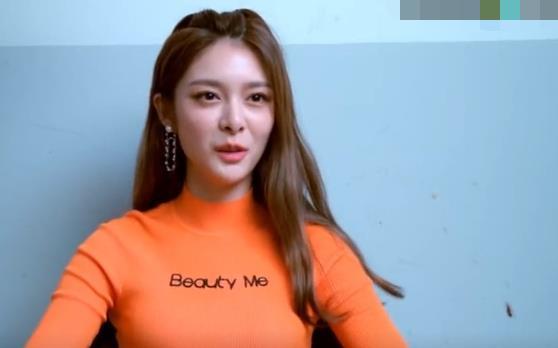 火箭少女101新歌《卡路里》上线:杨超越一句歌