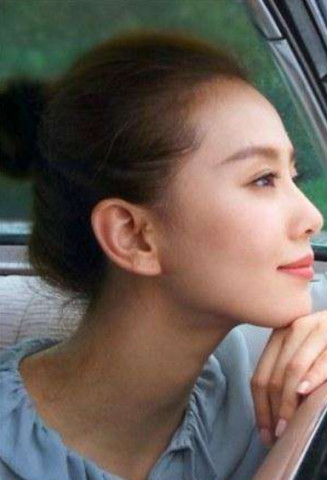 扁头扎马尾有多难看,看刘亦菲和刘诗诗差距,结