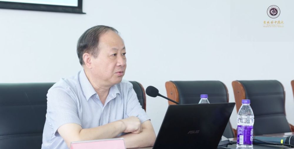 安徽省立医院院长许戈良教授来到我院进行讲学