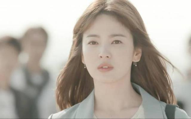 2020李英爱在韩国排名_韩国女星片酬榜前10,宋慧乔仅排第5,第一名单集要