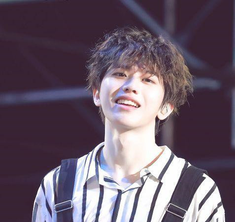 遇见小美好蔡徐坤搭档鞠婧祎拍摄综艺,还没官