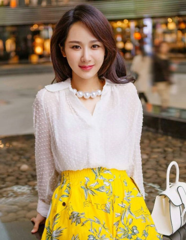 迪丽热巴颜值碾压杨紫,为何她更受男生欢迎?邓