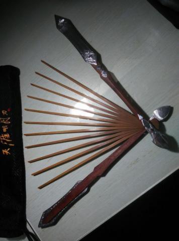 玩家铸造《天涯明月刀》红叶扇过程曝光