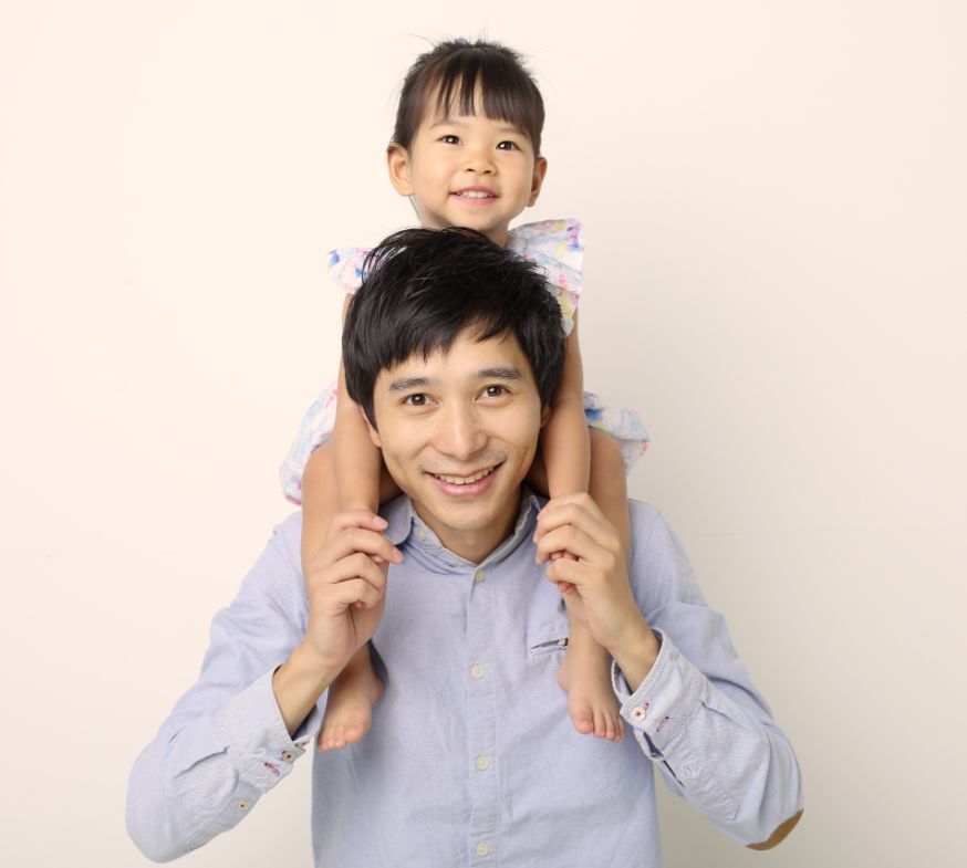 孩子咳嗽怎么办?父母可以用口含硬糖、喝柠檬