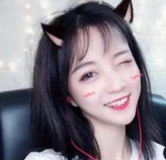 莉哥的笑容,温婉的腿,而她却靠这个部位迷倒众