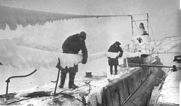 中俄两国的共同回忆:穿上海魂上飞机,今晚空降