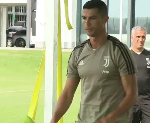 C罗意甲首秀推迟?首战对手被曝违规或导致降