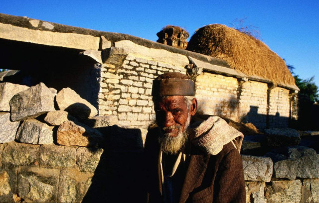 印度奇人连续70年不吃不喝,至今还活着!网友:这